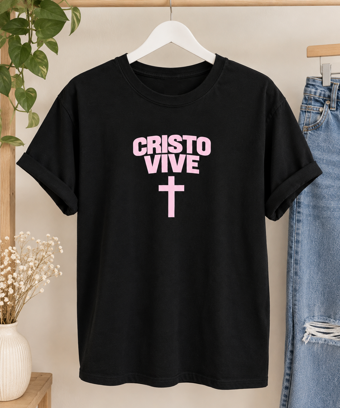 Cristo Vive Pink Cross Graphic Tee